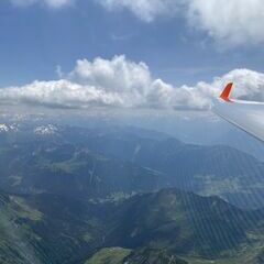 Flugwegposition um 11:43:34: Aufgenommen in der Nähe von Gemeinde Damüls, Damüls, Österreich in 3112 Meter